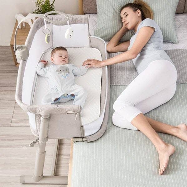 🥇 Top 8 BEST Bassinet for Bedside Sleeper : 2021 • Getforbaby