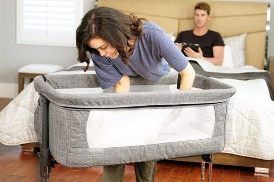 easy to lift the baby in Mika Micky Bedside Sleeper bassinet