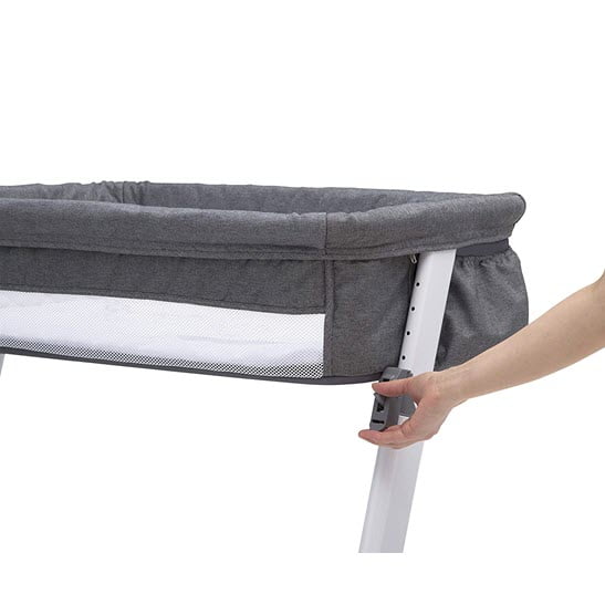 how to change height of the Simmons Kids By The Bed City Sleeper Bassinet